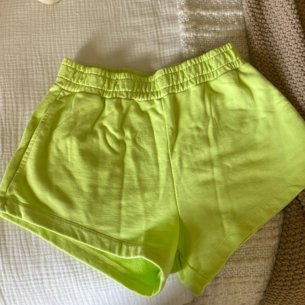 Daily drills super shorts. Size xs/s